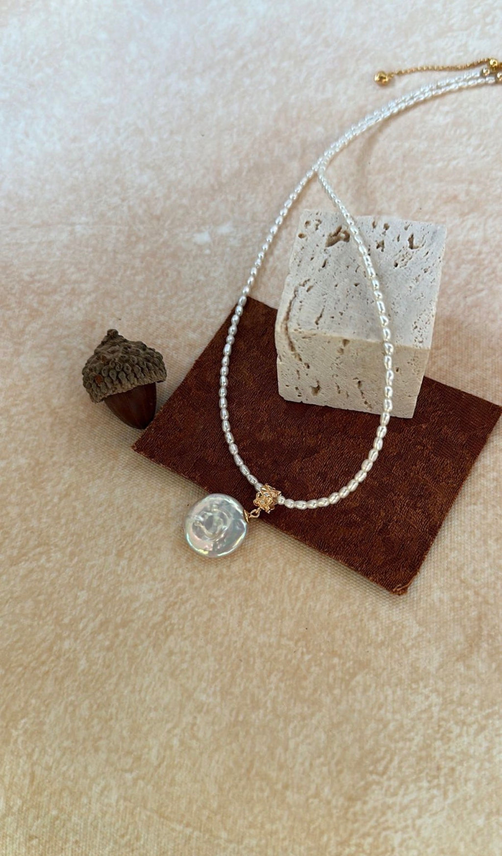 Heritage "Roman" Disc Pearl Pendant Necklace - 14K Gold Filled Accents