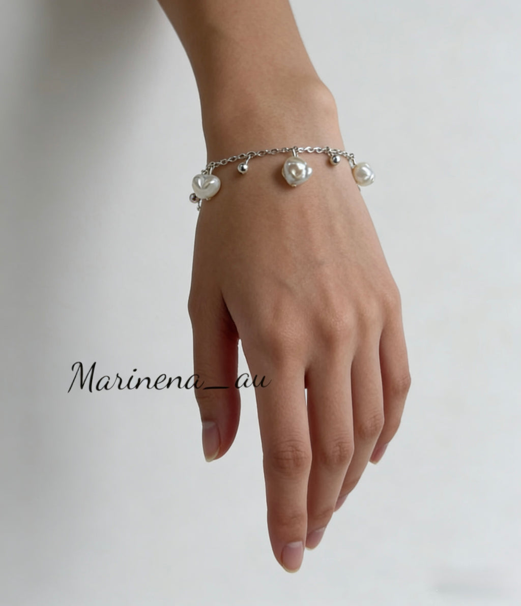 Dewdrop Baroque Pearl Bracelet