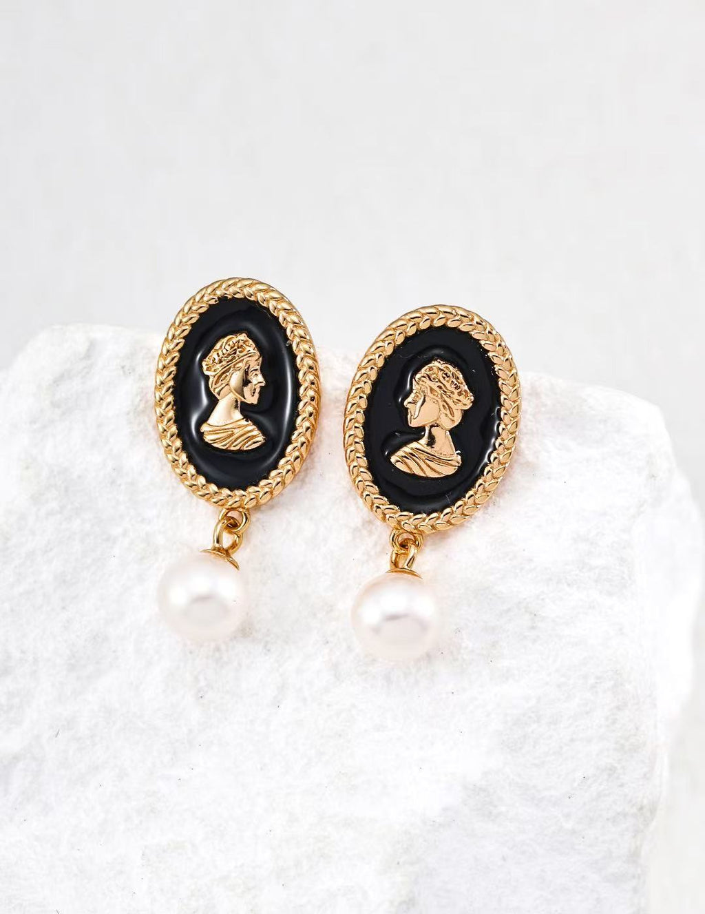S925 Sterling Silver Vintage Cameo Earrings | Black Enamel & Pearl Accent