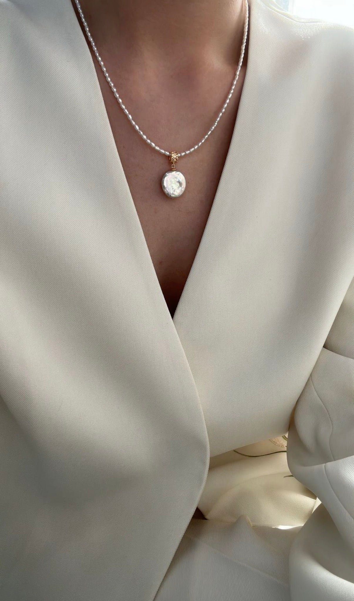 Heritage "Roman" Disc Pearl Pendant Necklace - 14K Gold Filled Accents