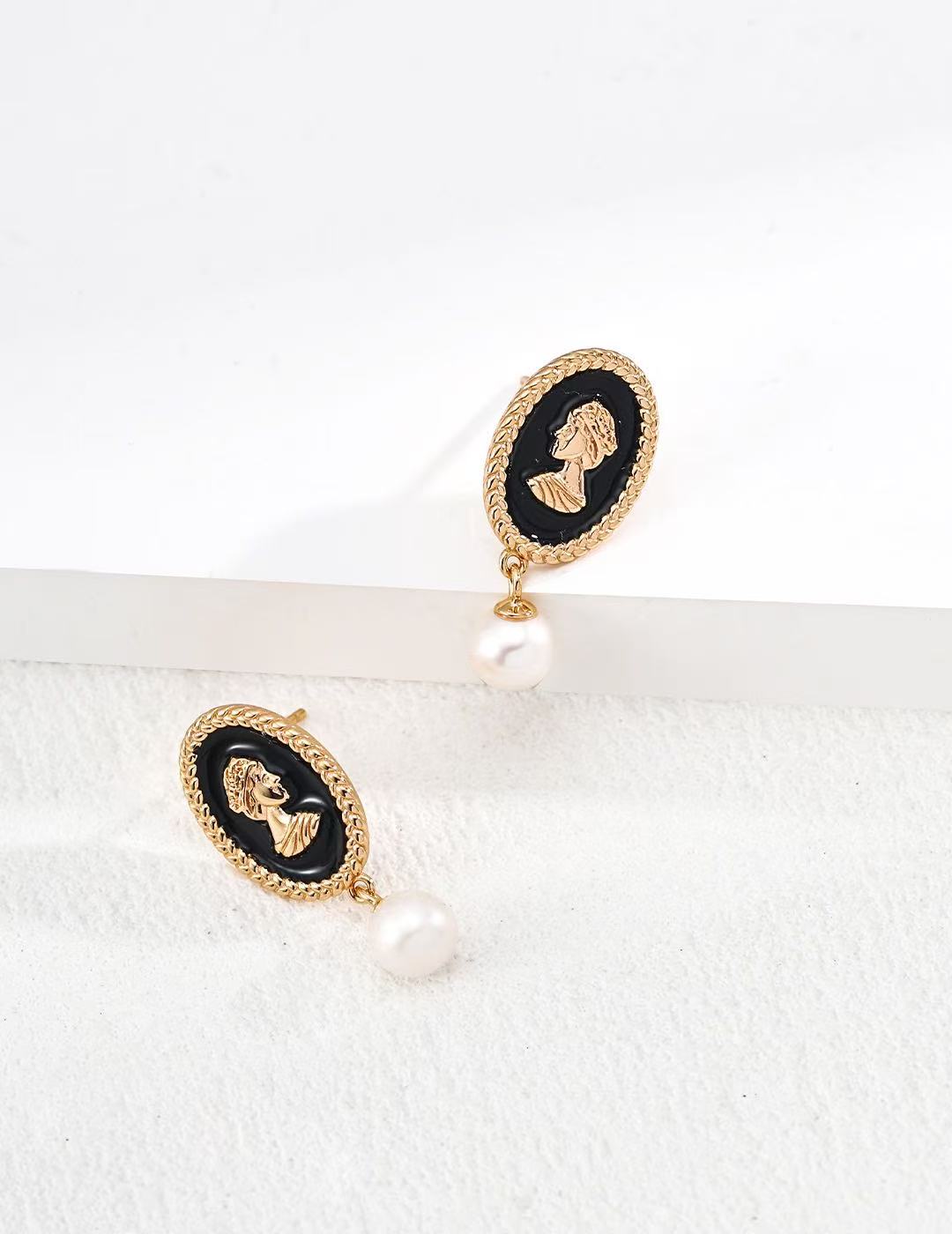 S925 Sterling Silver Vintage Cameo Earrings | Black Enamel & Pearl Accent