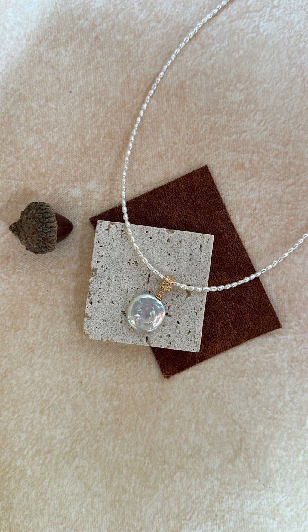 Heritage "Roman" Disc Pearl Pendant Necklace - 14K Gold Filled Accents