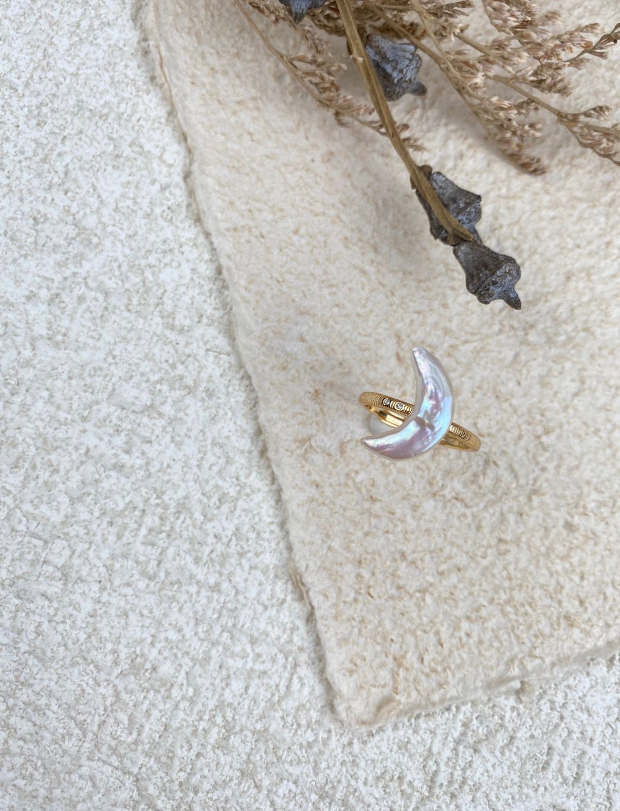 The Lunar Baroque Pearl Ring