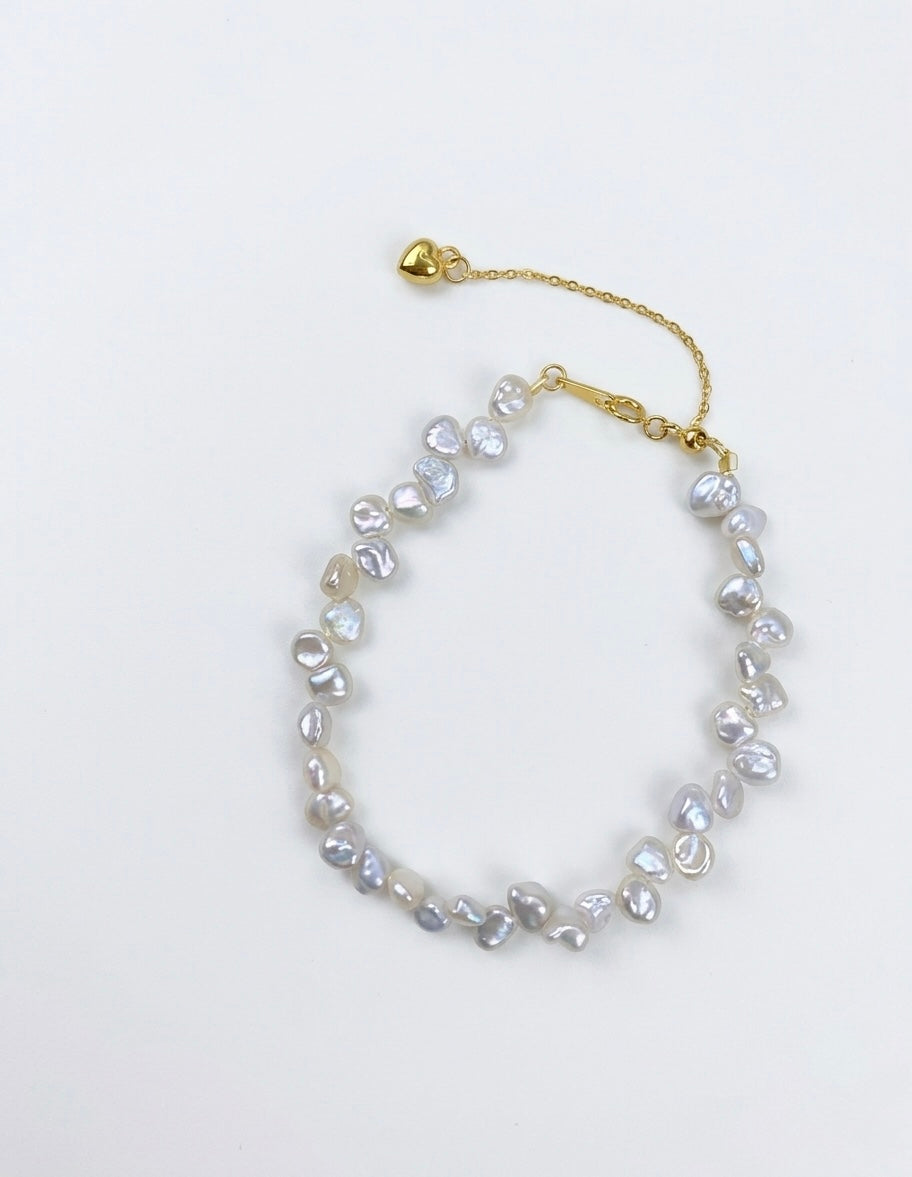 The Petal Drift Baroque Pearl Bracelet