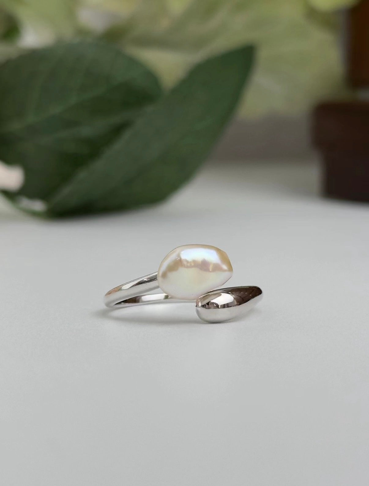The Convergence Geometric Baroque Ring