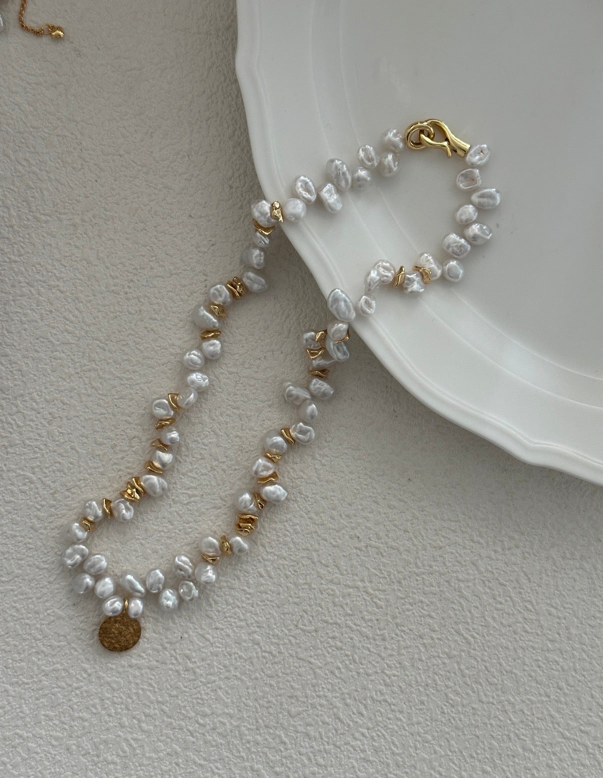 Natural Keshi Pearl Necklace with Hammered Coin Charm | 18K Gold Plated S925 Silver | Vintage Mediterranean Style
