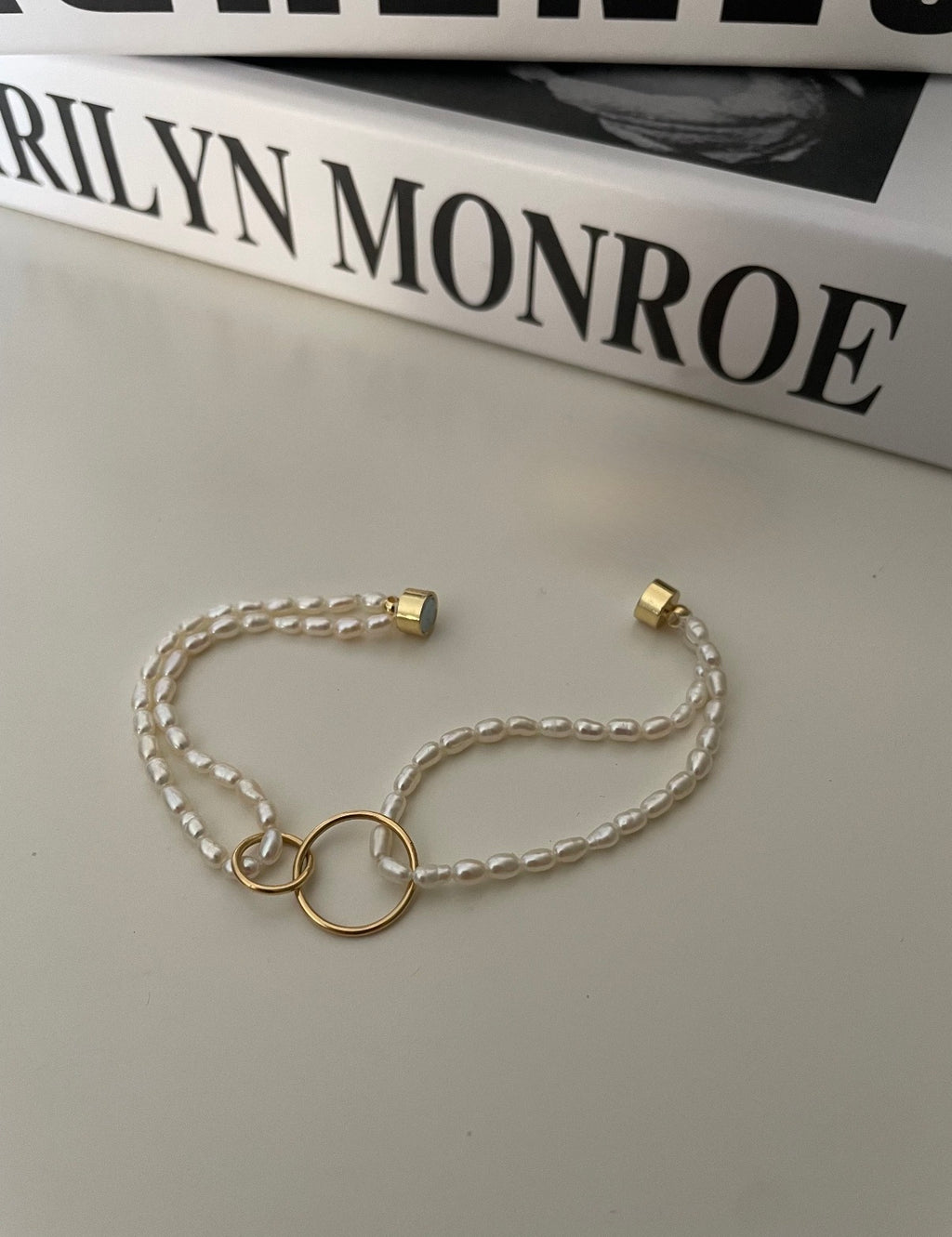Interlocking Circle Double-Strand Pearl Bracelet | S925 Sterling Silver & 18K Gold Plated | Magnetic Clasp