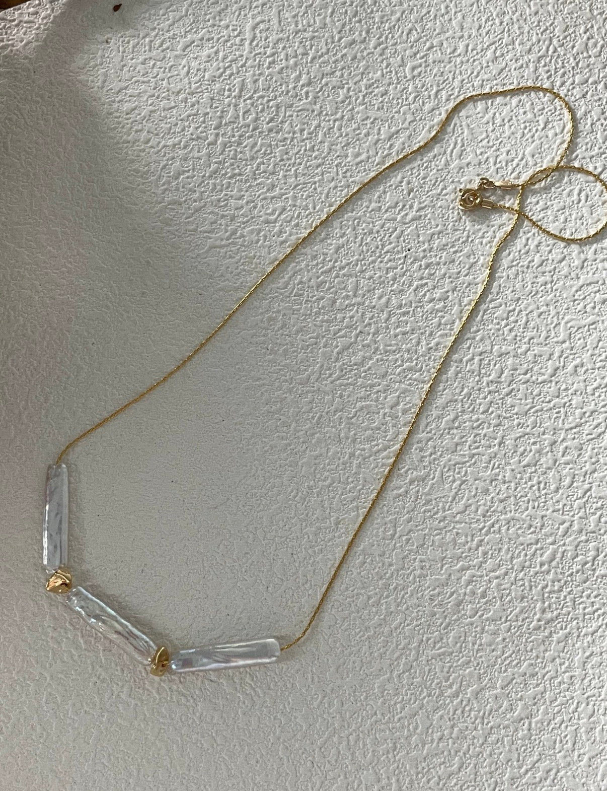Minimalist Baroque Stick Pearl Necklace | 14K Gold Filled Chain | Modern Geometric Silhouette