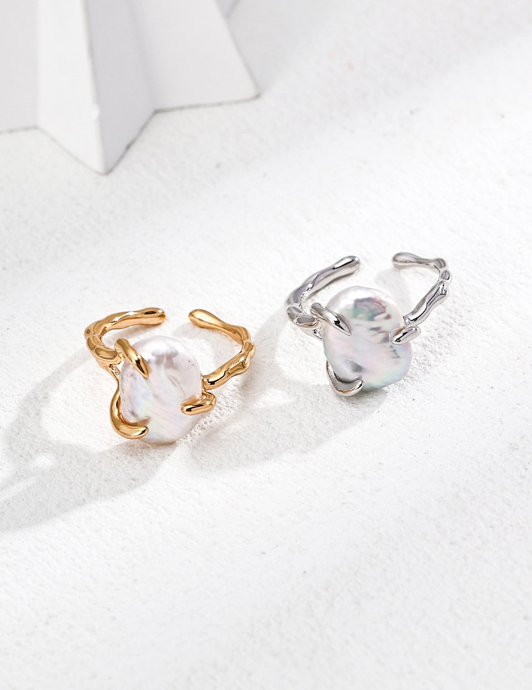 Vintage Gold Asymmetrical Balance Beam Ring | S925 Sterling Silver | Natural Baroque Pearls